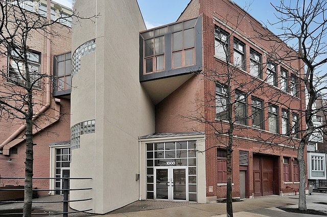 1st image of 1000 W Diversey Pkwy #2