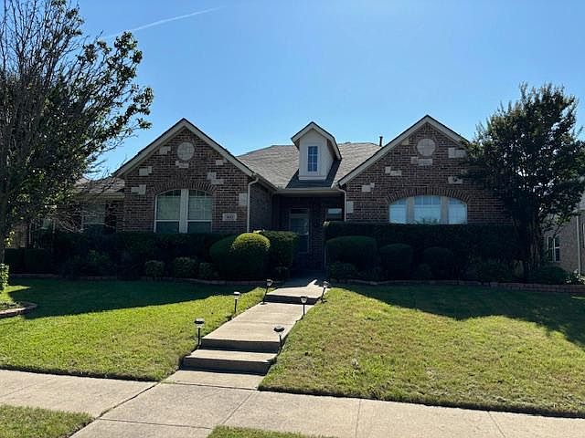 1st image of 1411 Chimney Rock Dr