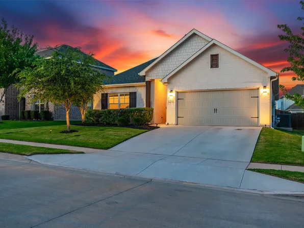 5217 Ranchero Trl, Fort Worth, TX 76126