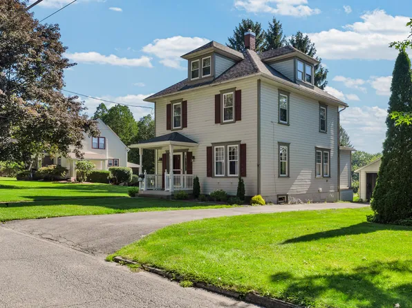 124 Walnut St, Brookville, PA 15825