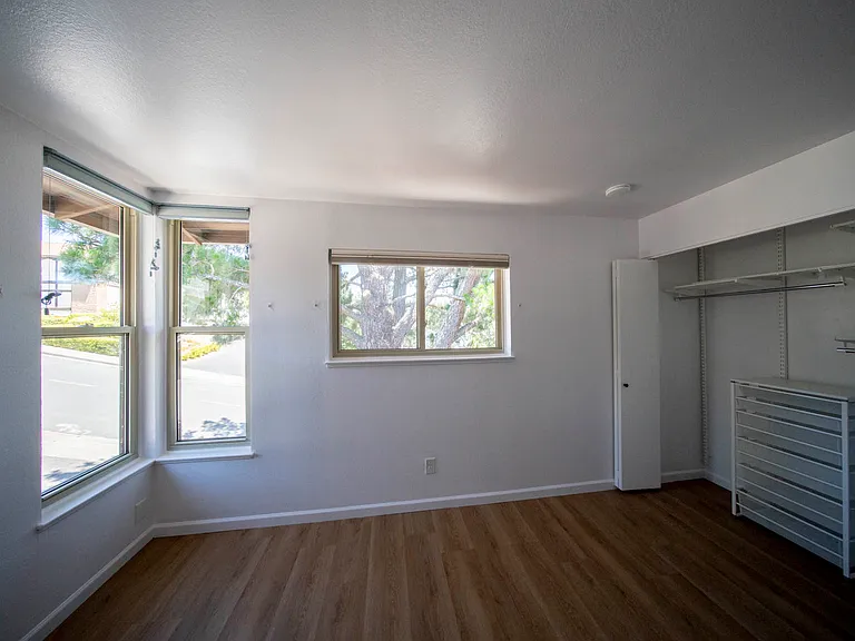 2022 Ascot Dr — Photo 25