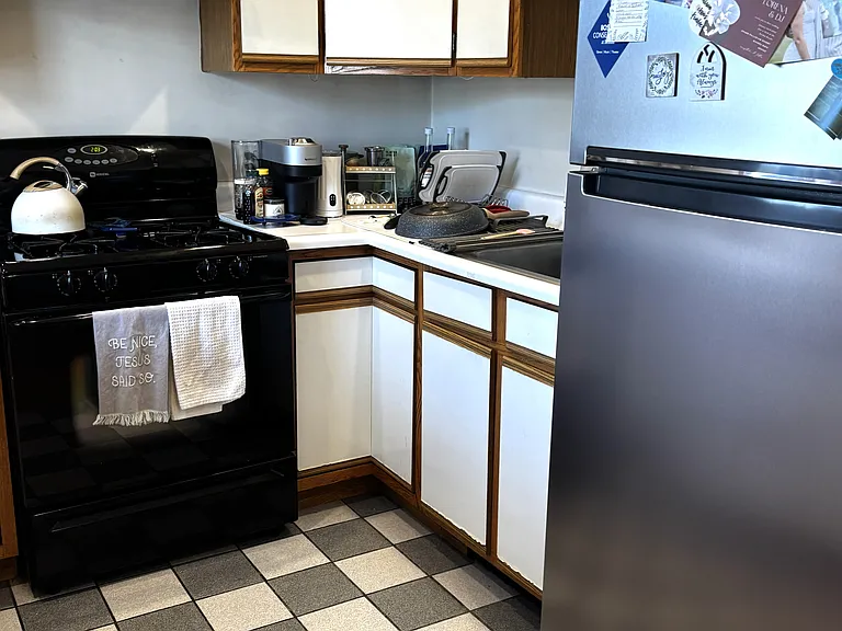 182 Bolton St #3 — Photo 7