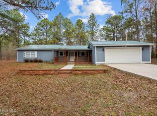 30628 Hill Creek Rd, Wagram, NC 28396