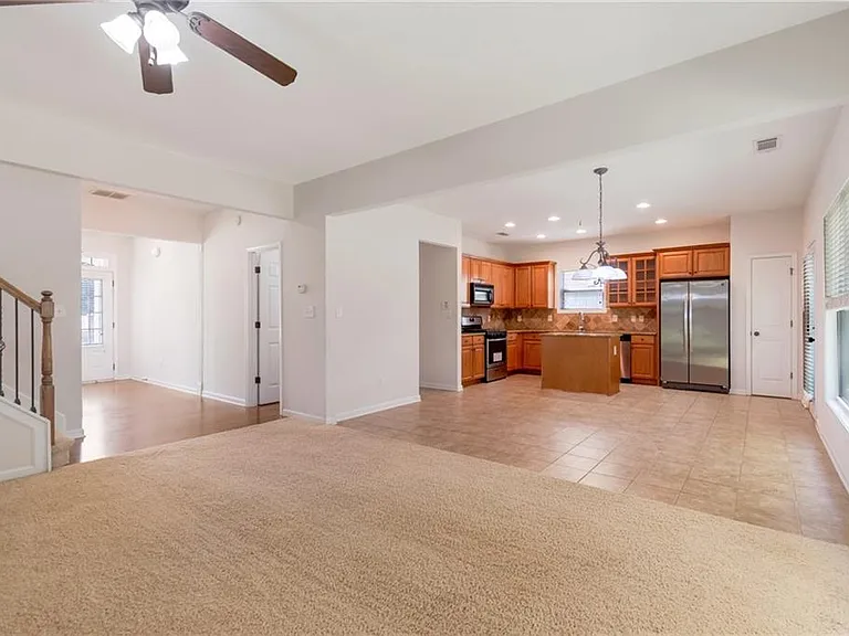 4262 Winslow Hill Ct — Photo 13