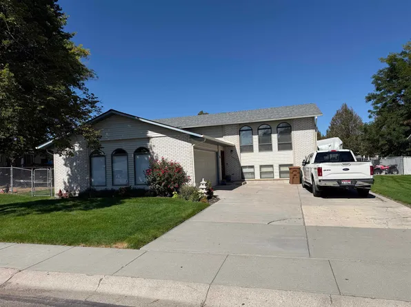 5992 Moses St, Chubbuck, ID 83202