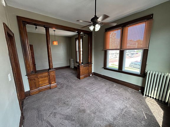 3rd image of 140 Loras Blvd #4