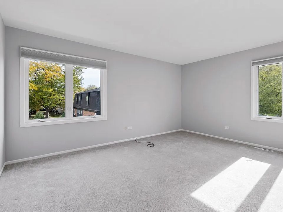 2nd image of 1226 Inverrary Ln
