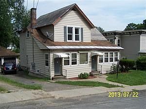 2nd image of 82 Ford Ave