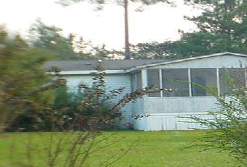 2nd image of 3086 Halfway Branch School Rd