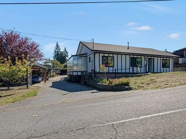 3234 Douglas St, North Cowichan, BC V0R 1K2