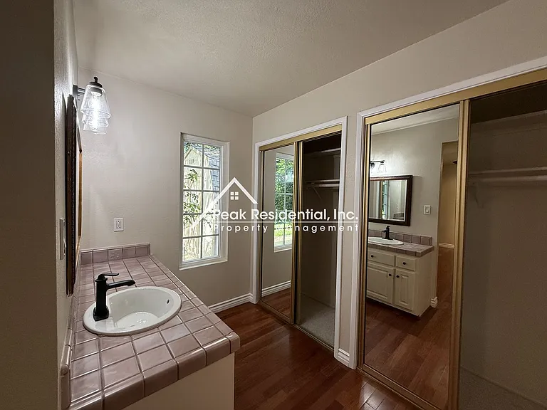 5706 Jeff Way — Photo 33