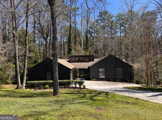192 Kings Row NE, Marietta, GA