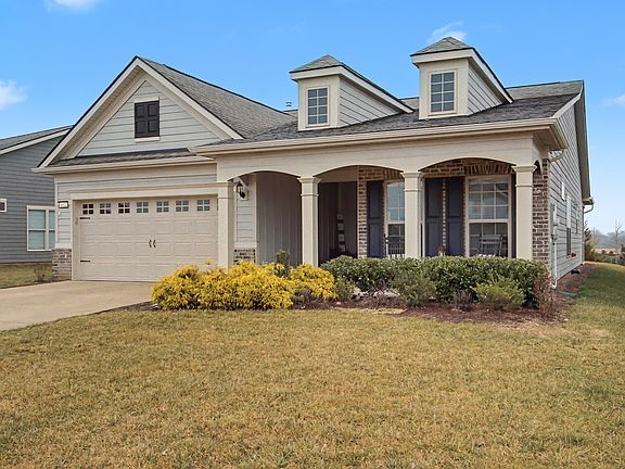 2nd image of 1022 Sumner Grv