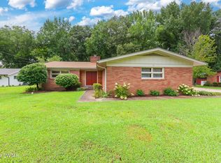 73 Wallace Rd, Jackson, TN 38301