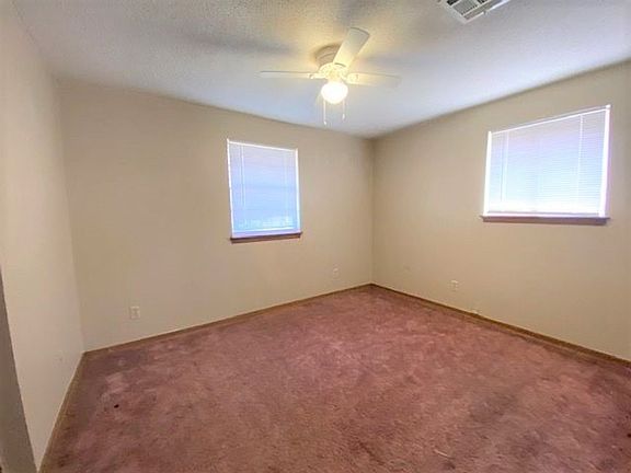 4th image of 5216 Foster Dr #3117