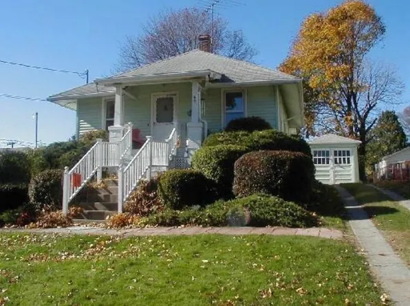 45 Henry Ave, Stratford, CT 06614