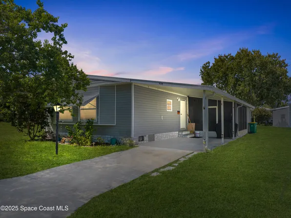 624 Royal Tern Dr, Barefoot Bay, FL 32976