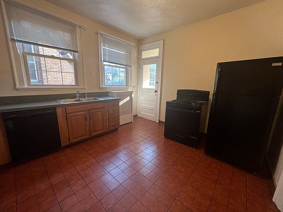2nd image of 1724 Wightman St #1