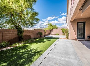 9525 Kickapoo Ave, Las Vegas, NV 89149