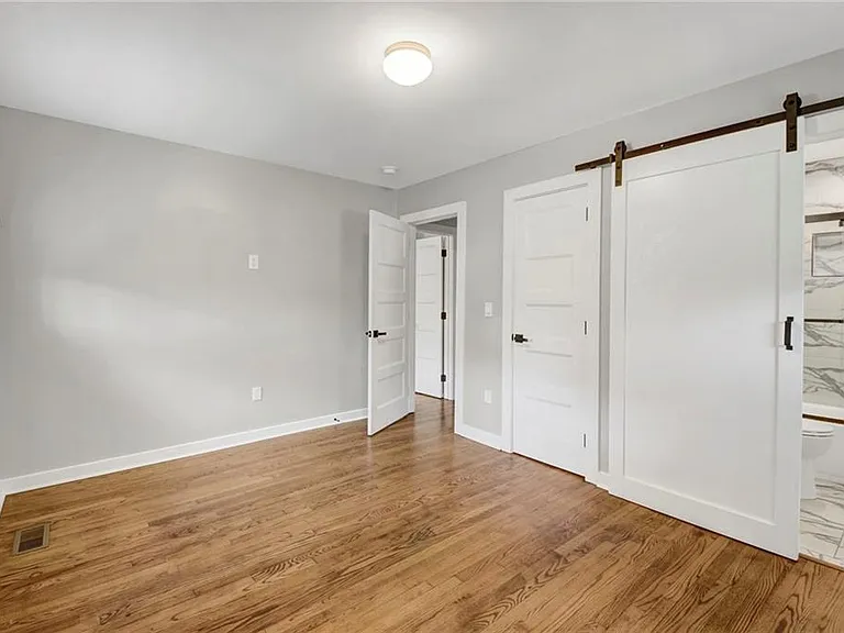 2692 Rockcliff Rd SE — Photo 16