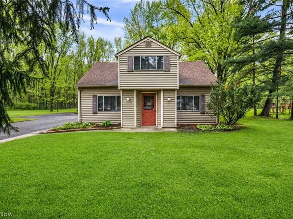 5026 Lear Nagle Rd, North Ridgeville, OH 44039