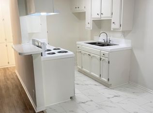 20356 Cohasset St APT 9, Winnetka, CA 91306
