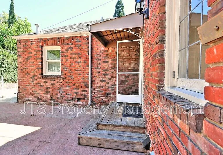 937 Sonoma Way — Photo 73