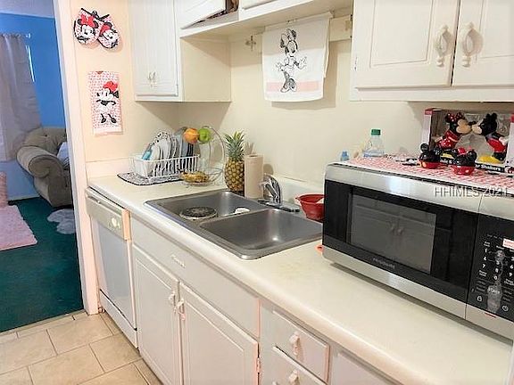 3rd image of 400 Wm Hilton Pkwy #92