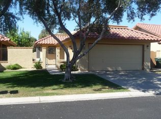 5222 E Half Moon Dr, Phoenix, AZ 85044