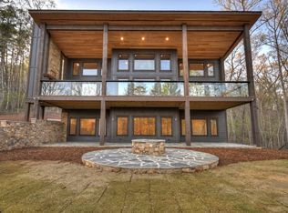 104 River Rock Ln, Blue Ridge, GA 30513