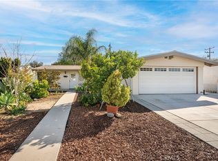 19026 Stillmore St, Santa Clarita, CA 91351