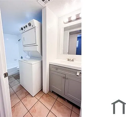 653 E Brown Rd — Photo 4