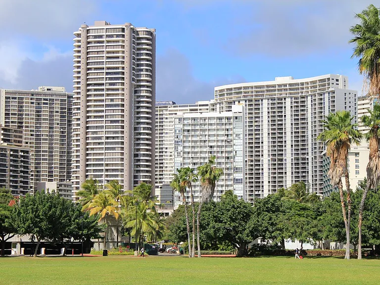 1920 Ala Moana Blvd #1006 — Photo 35