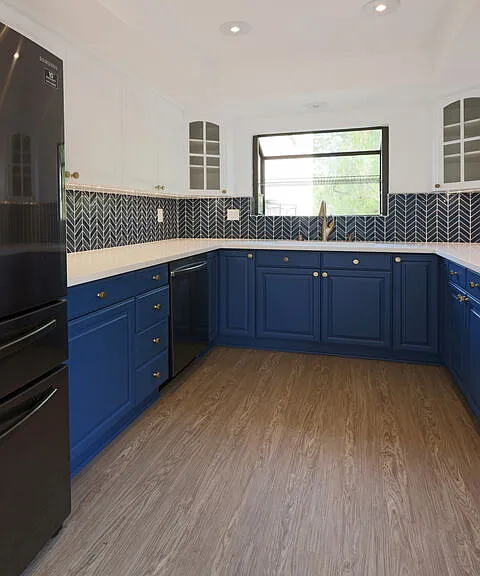 21821 Burbank Blvd #151 — Photo 14