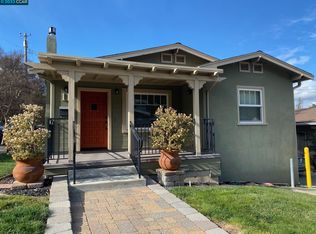 11 Green St, Martinez, CA 94553