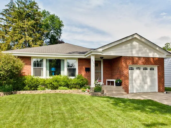 204 S Albert St, Mount Prospect, IL 60056