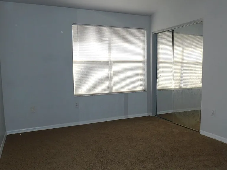 3920 SW 20th Ave #1302 — Photo 8