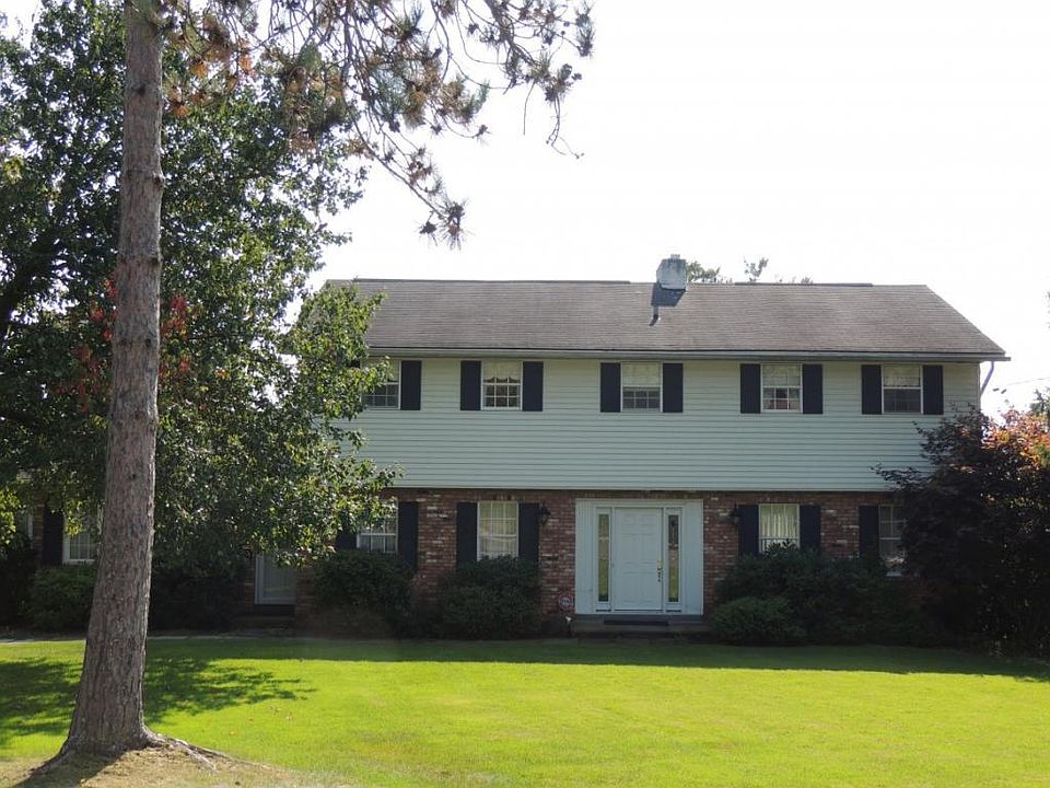 1st image of 705 Valleyview Dr