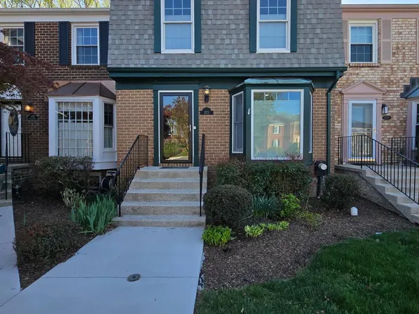 1272 Masters Dr, Arnold, MD 21012