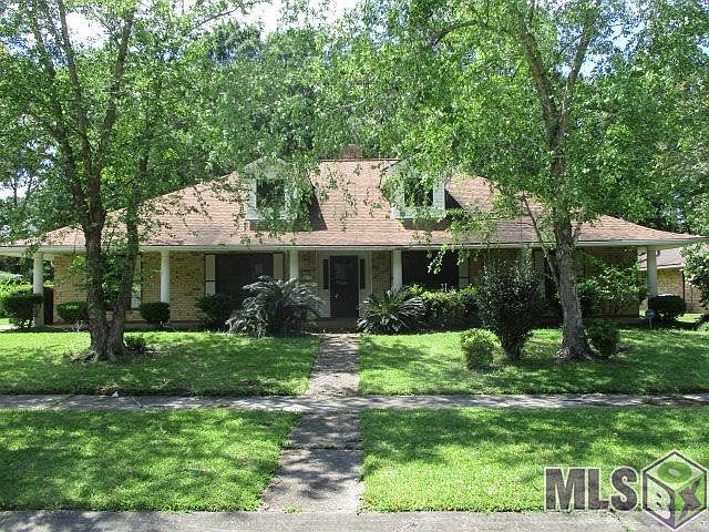 1st image of 13915 Cayuga Dr