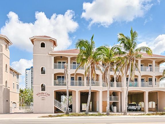 3rd image of 4633 Estero Blvd APT 201