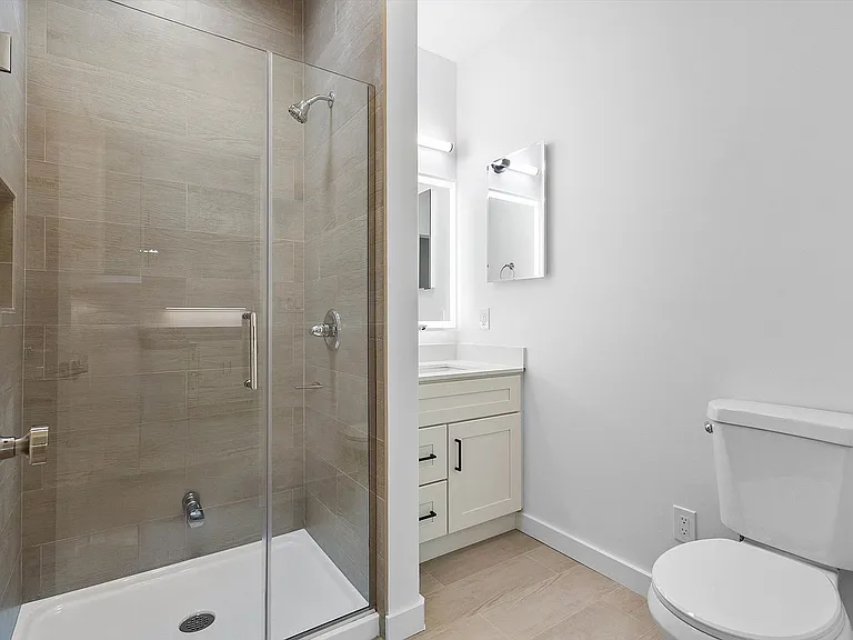 1531 Lafayette St -LU- — Photo 32