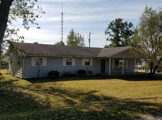 200 High St, Loogootee, IN 47553