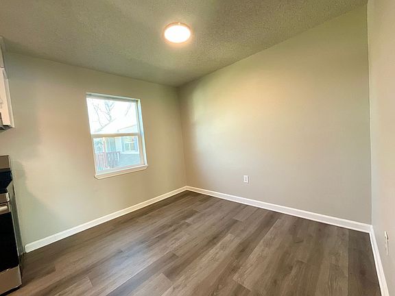 4th image of 42 Stoneybrook Ln APT 4
