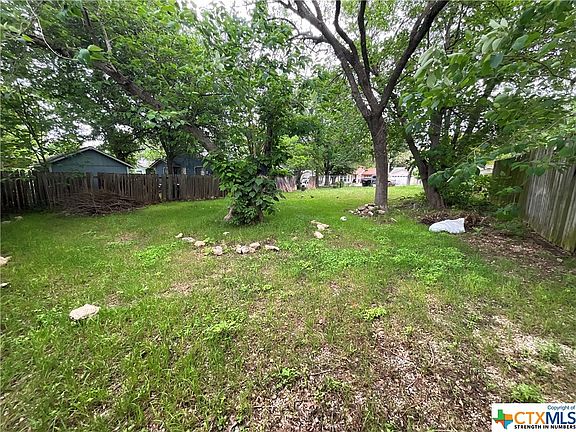 4th image of 1209 Conway Dr