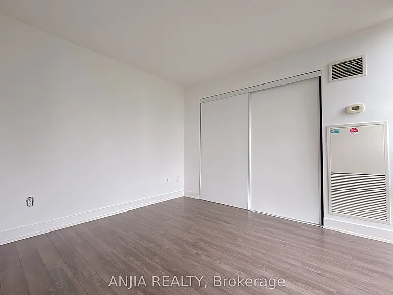 23 Sheppard Ave E #605 — Photo 14