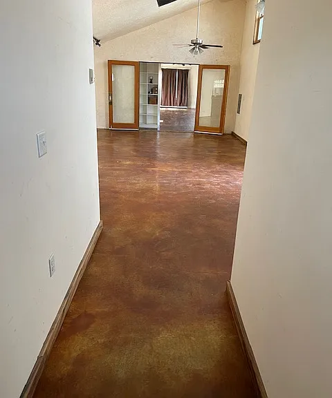 114 Vassar Dr SE #B — Photo 4