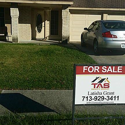 4th image of 11402 Mortimer Dr