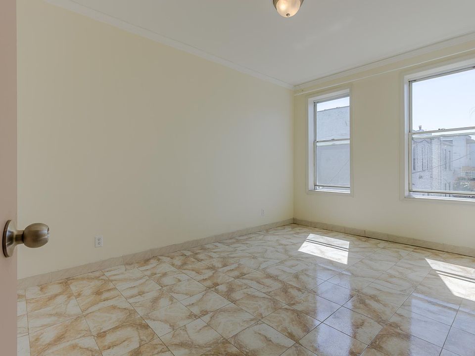 1st image of 6809 11th Ave #2R