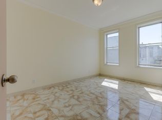 6809 11th Ave #2R, Brooklyn, NY 11219